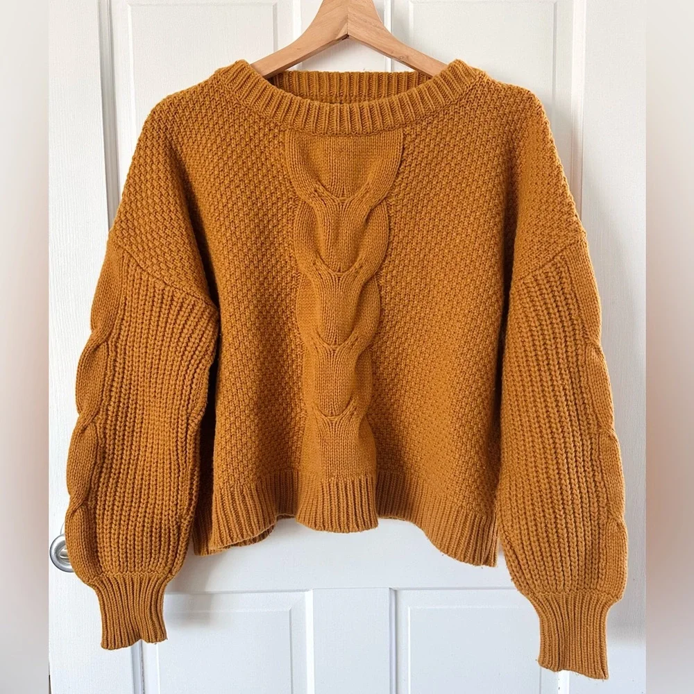 J. CREW Oversized Boxy Cable Knit Crewneck Sweater Harvest Gold Size S